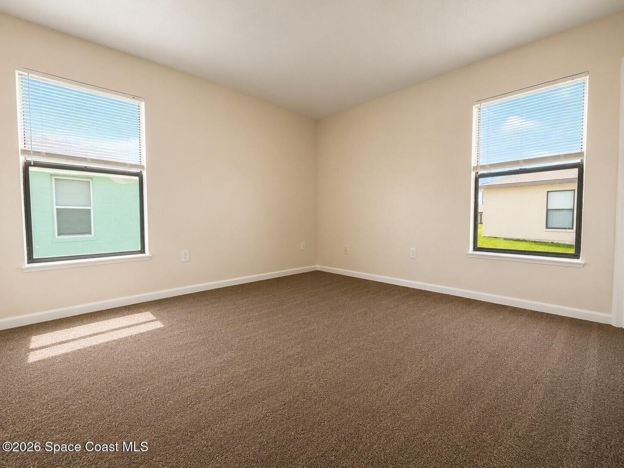 823 Angela Ave #A - Photo 6 of 13