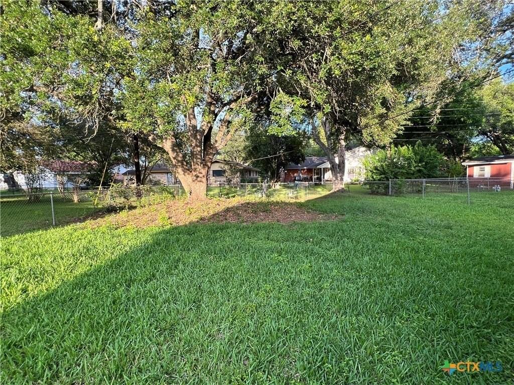 4612 Camellia St - Photo 5 of 18