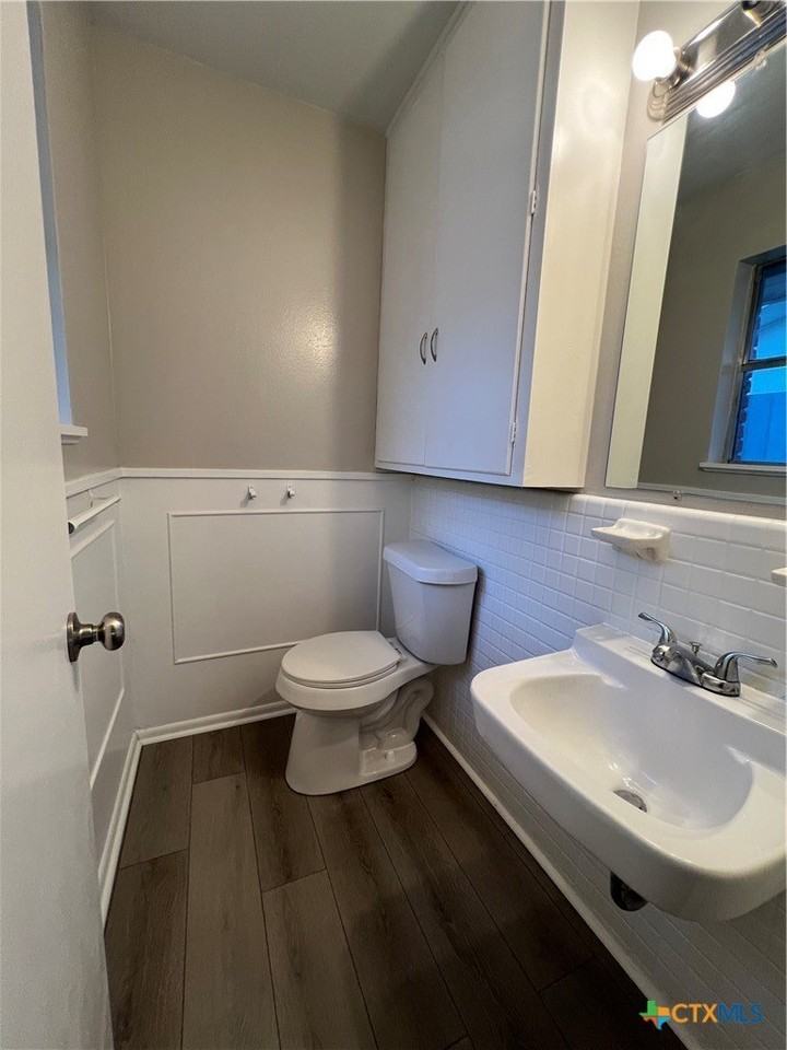 4612 Camellia St - Photo 7 of 18