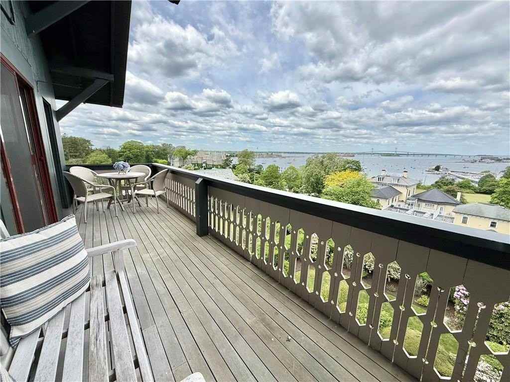 35 Chastellux Ave #J - Photo 6 of 30