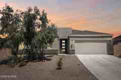 670 W Lexington St - Photo 1 of 1