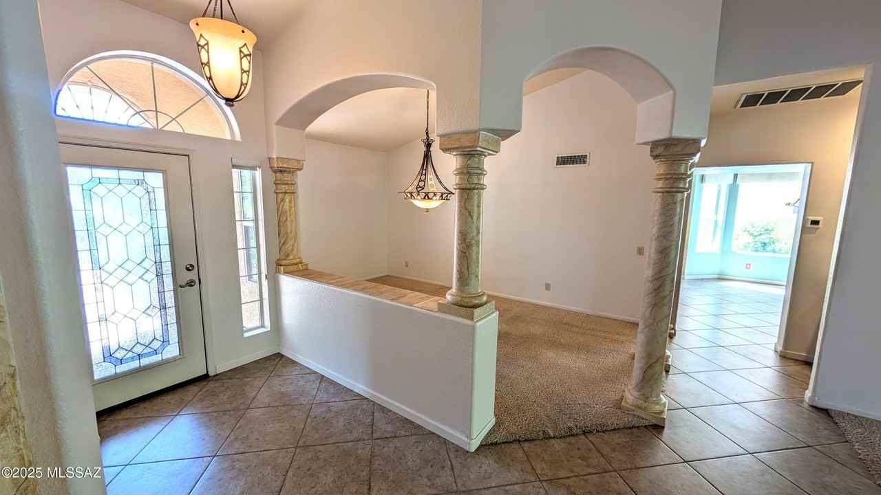 37248 S Golf Course Dr - Photo 3 of 33