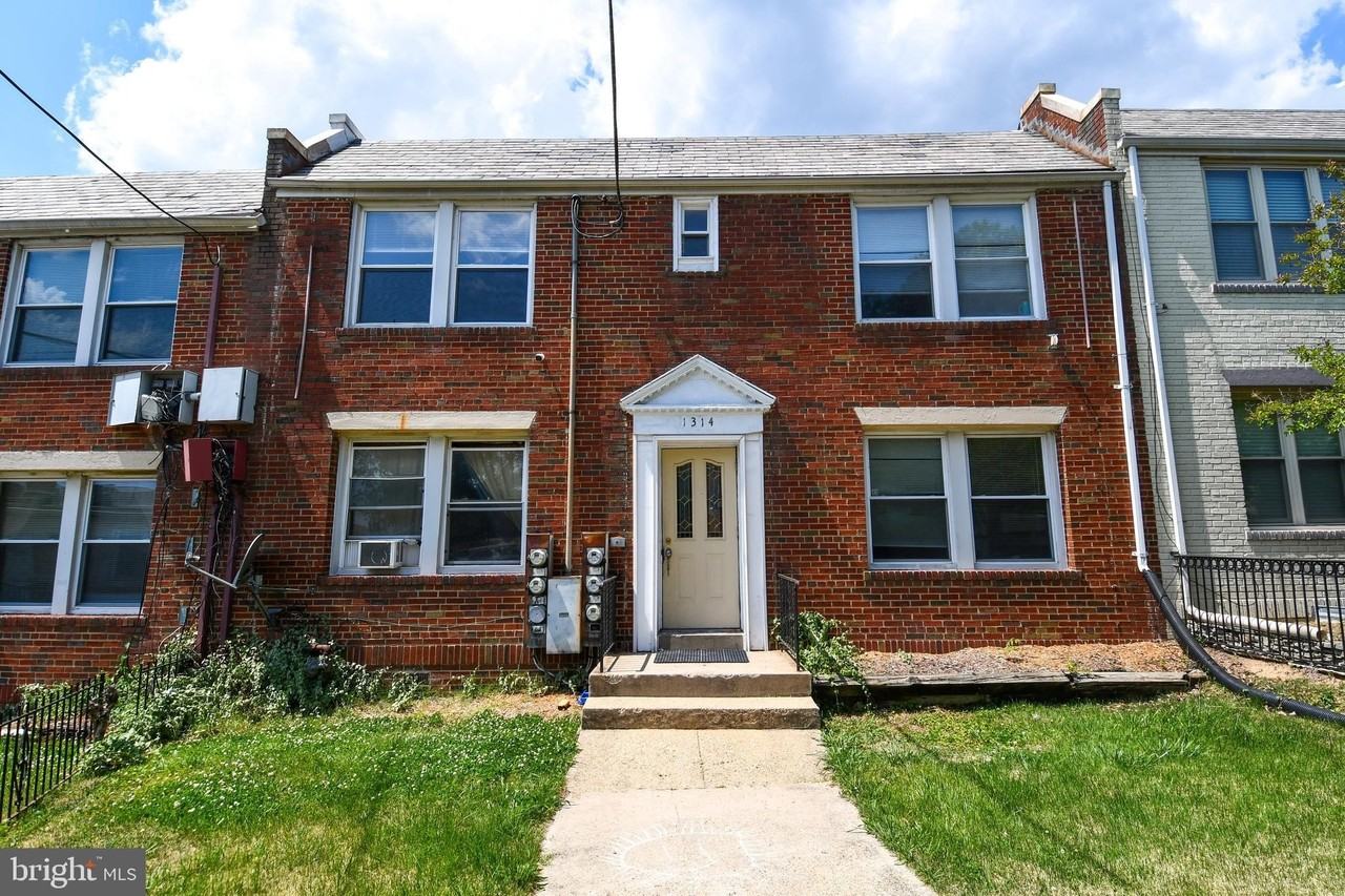 1314 Downing Pl Ne #2