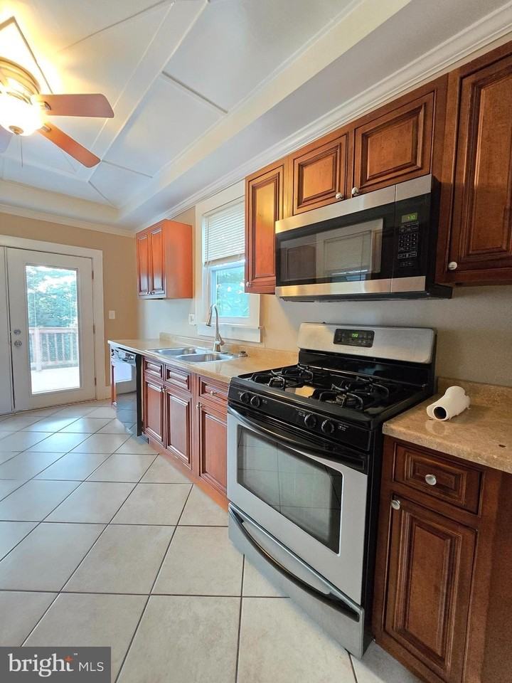 6612 Birchwood Ave - Photo 4 of 20