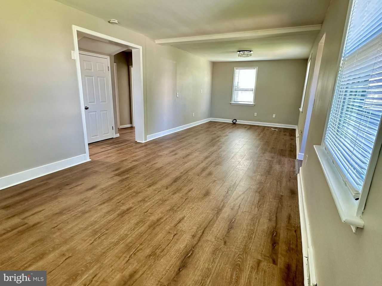5215 Muth Ave - Photo 5 of 37