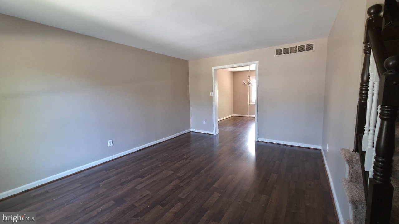 24 Lerner Ct #32H - Photo 2 of 26