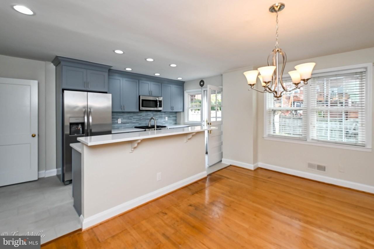 127 Stanmore Rd - Photo 7 of 37