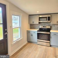 featured image of 119 Chestnut St #2