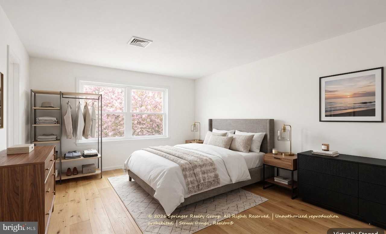57 Brighton Ct - Photo 6 of 20