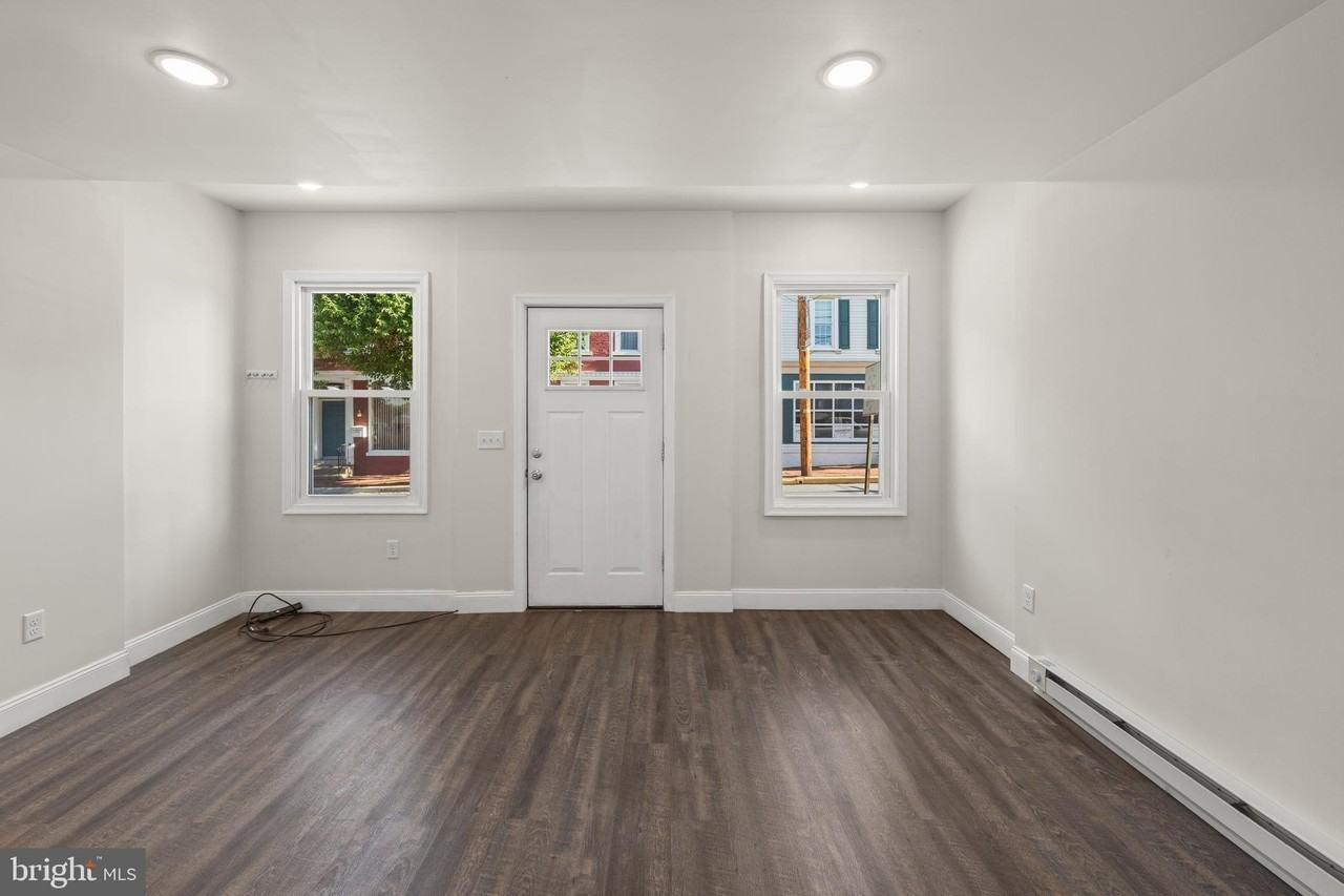 106 W Main Ave #4 - Photo 4 of 18