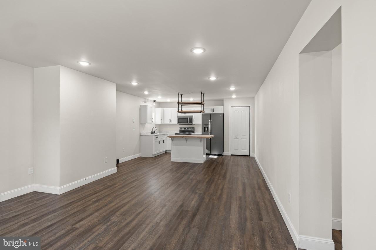 106 W Main Ave #4 - Photo 6 of 18
