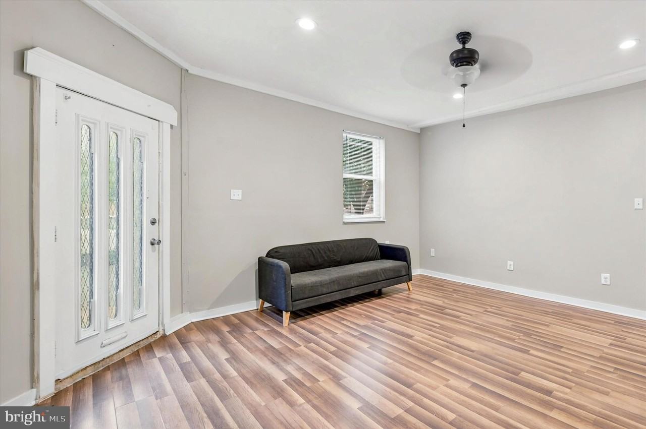 2200 Coral St #1 - Photo 2 of 16