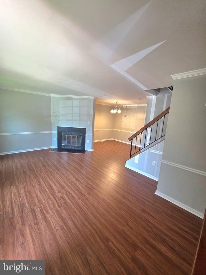 4686 Joanna Ct - Photo 3 of 46