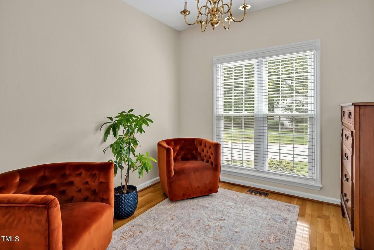 3100 Felbrigg Dr - Photo 4 of 30