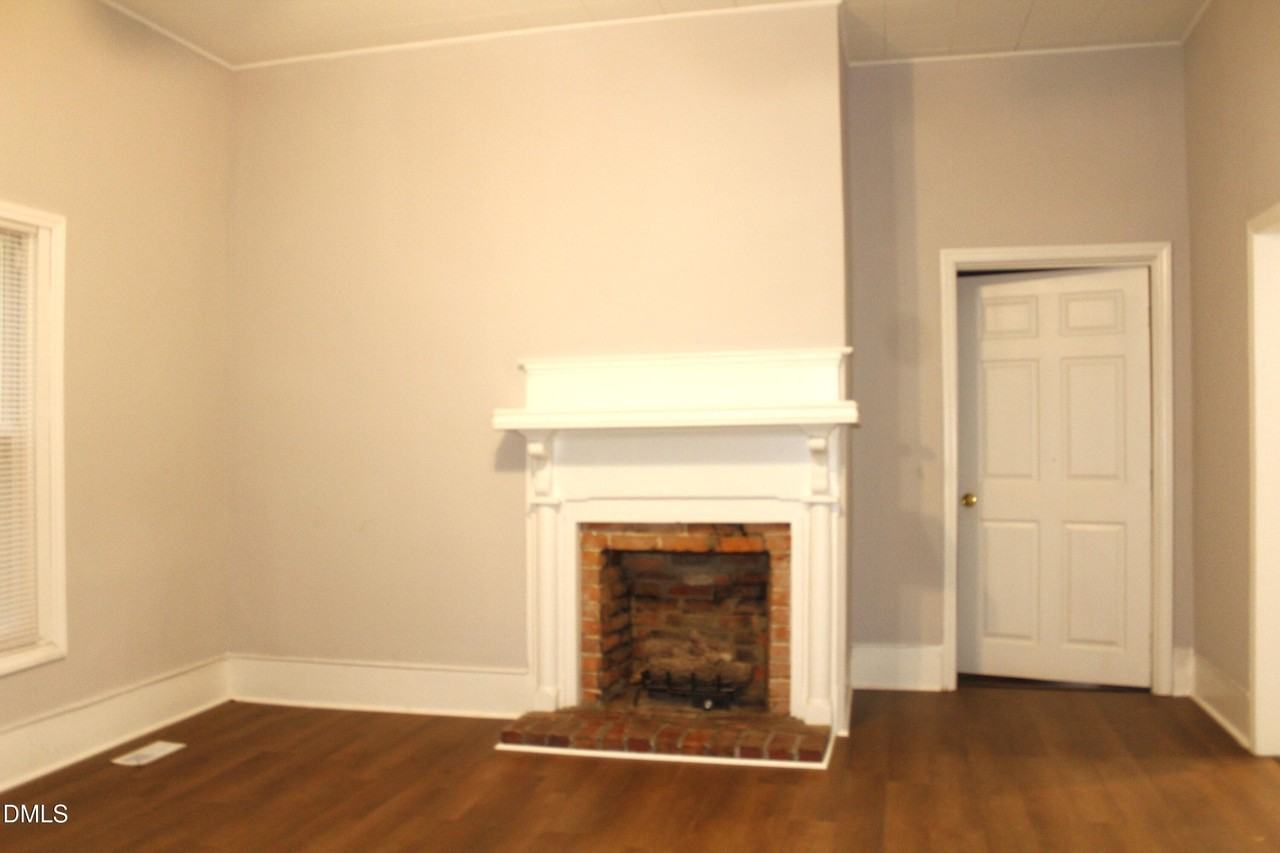 122 E Horton St - Photo 6 of 16
