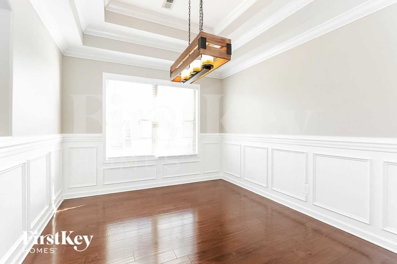 1458 Raven Rd - Photo 5 of 15
