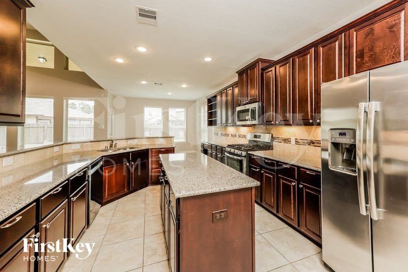 16827 W Whimbrel Cir - Photo 7 of 15