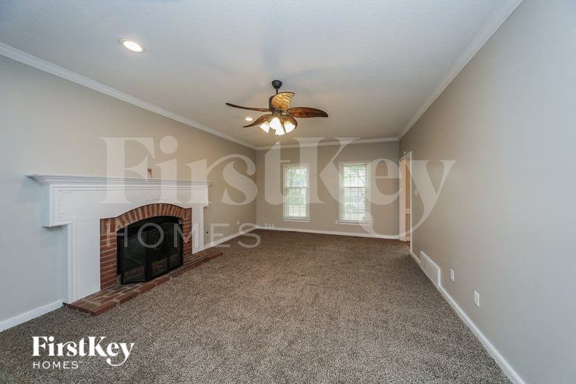 514 Quail Crest Dr - Photo 2 of 15