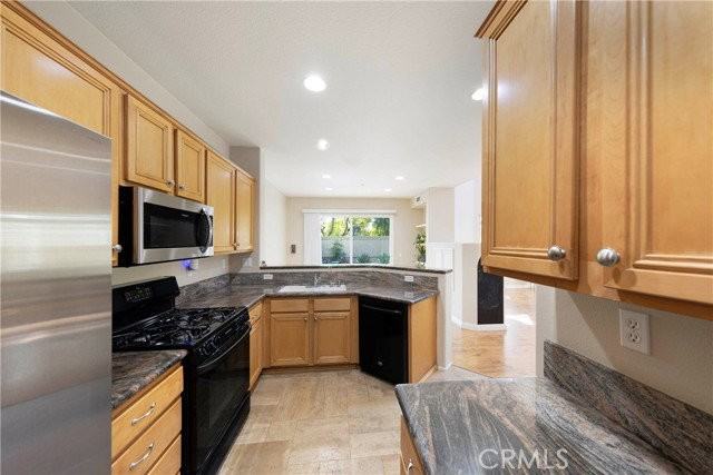 907 Somerville - Photo 7 of 8