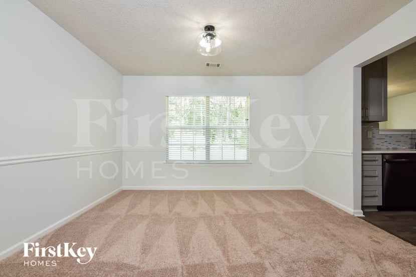4615 Galleon Xing - Photo 3 of 15