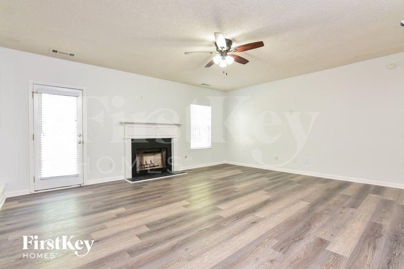 4615 Galleon Xing - Photo 6 of 15