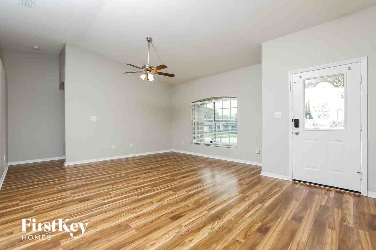 14425 N Greater Hills Blvd - Photo 3 of 16
