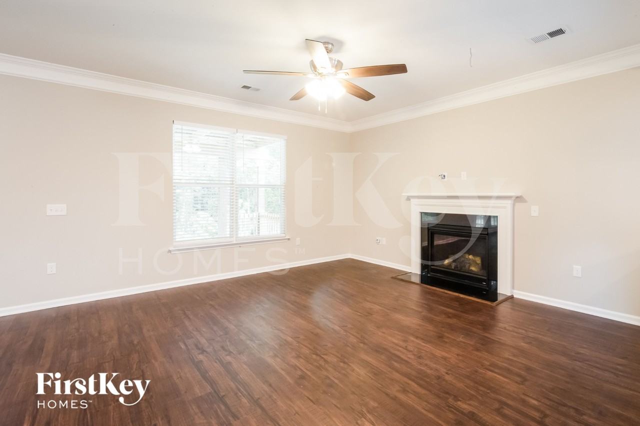 161 Vango Dr - Photo 3 of 15
