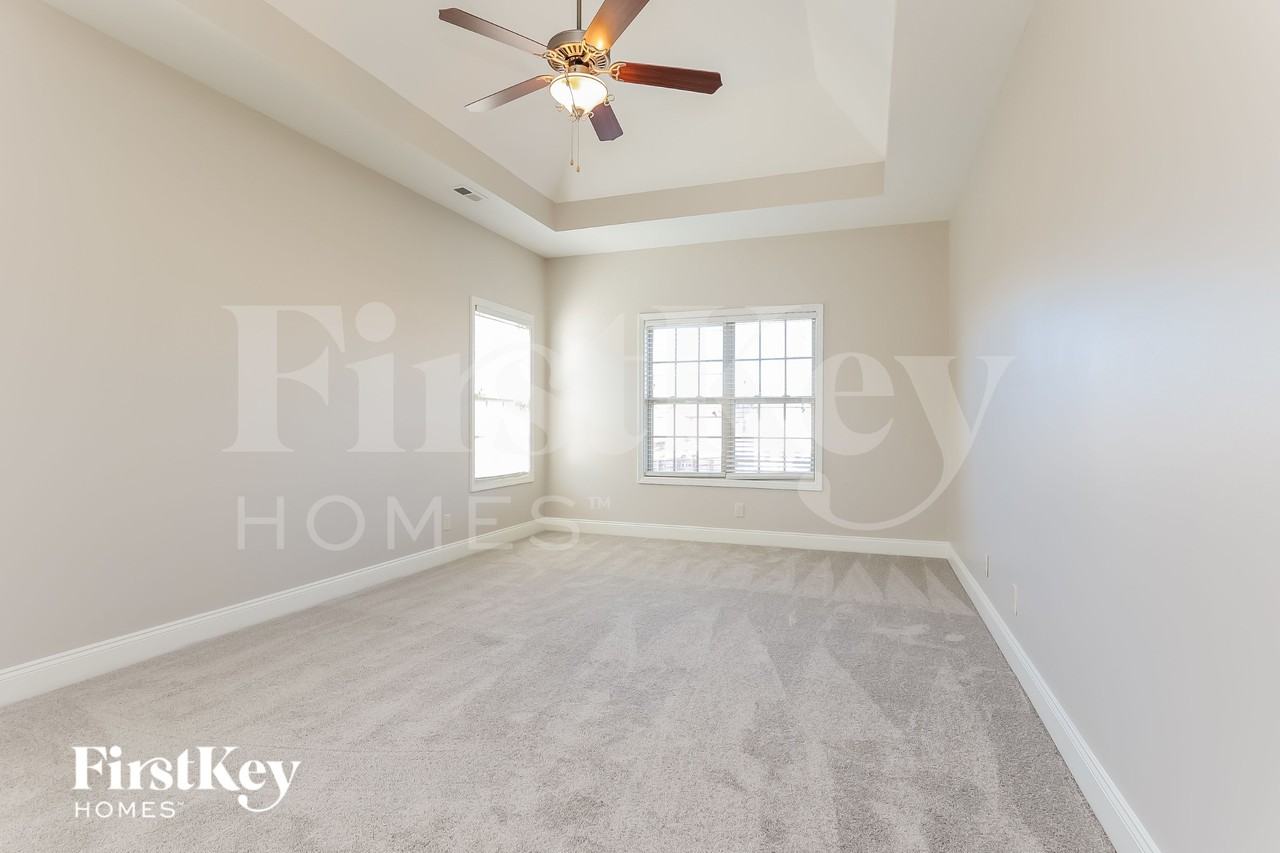 3724 Windhaven Ct - Photo 7 of 15