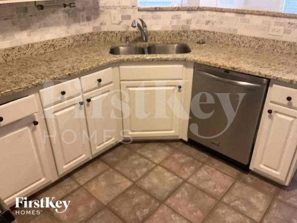 3496 English Oaks Dr Nw - Photo 6 of 10