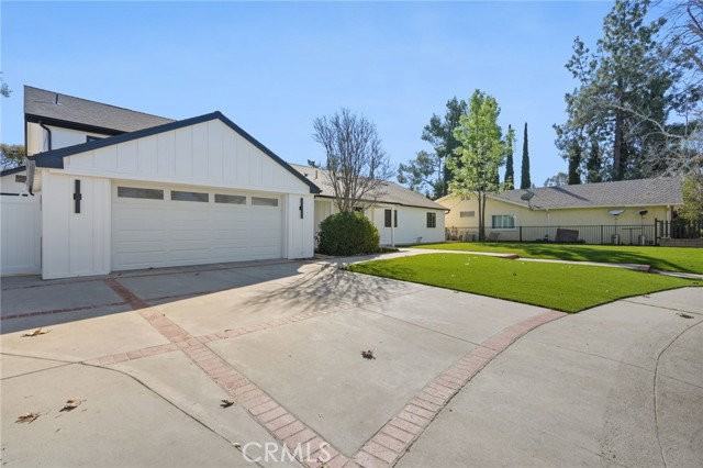 6108 Sadring Ave - Photo 2 of 8