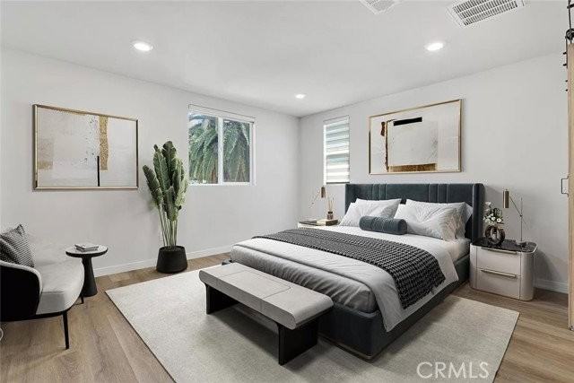 14700 Sherman Way - Photo 3 of 8
