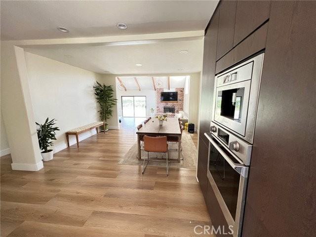 1432 N Catalina St - Photo 4 of 8