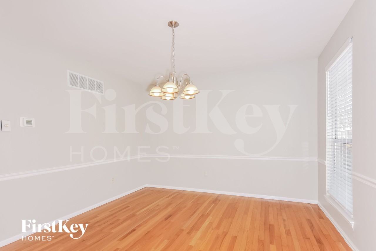 1108 Richland Meadows Dr - Photo 5 of 15