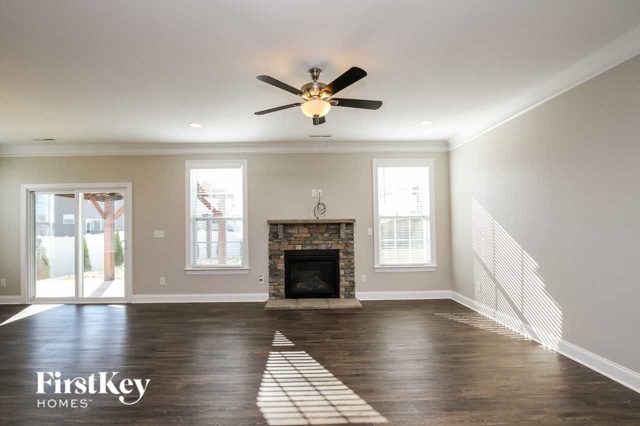 131 Yellow Birch Loop - Photo 2 of 15