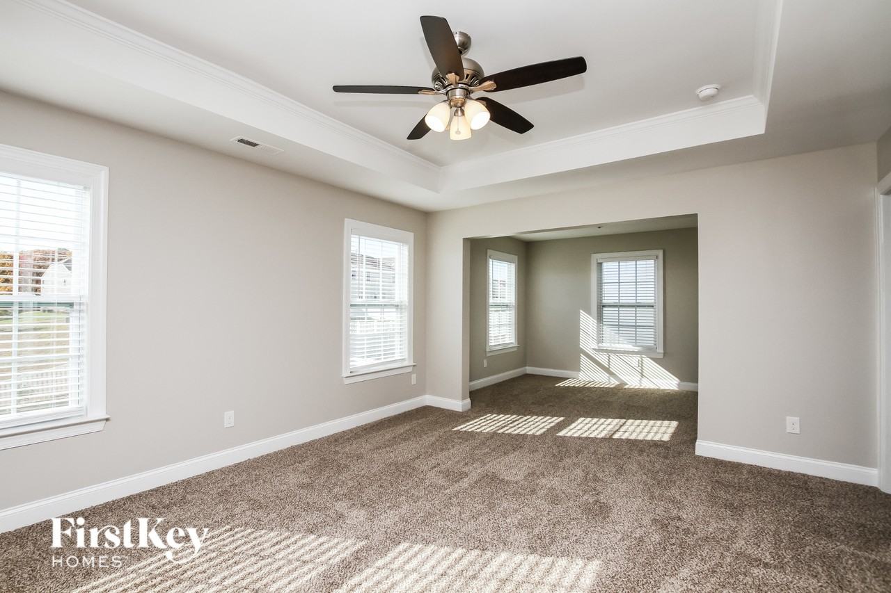 131 Yellow Birch Loop - Photo 3 of 15