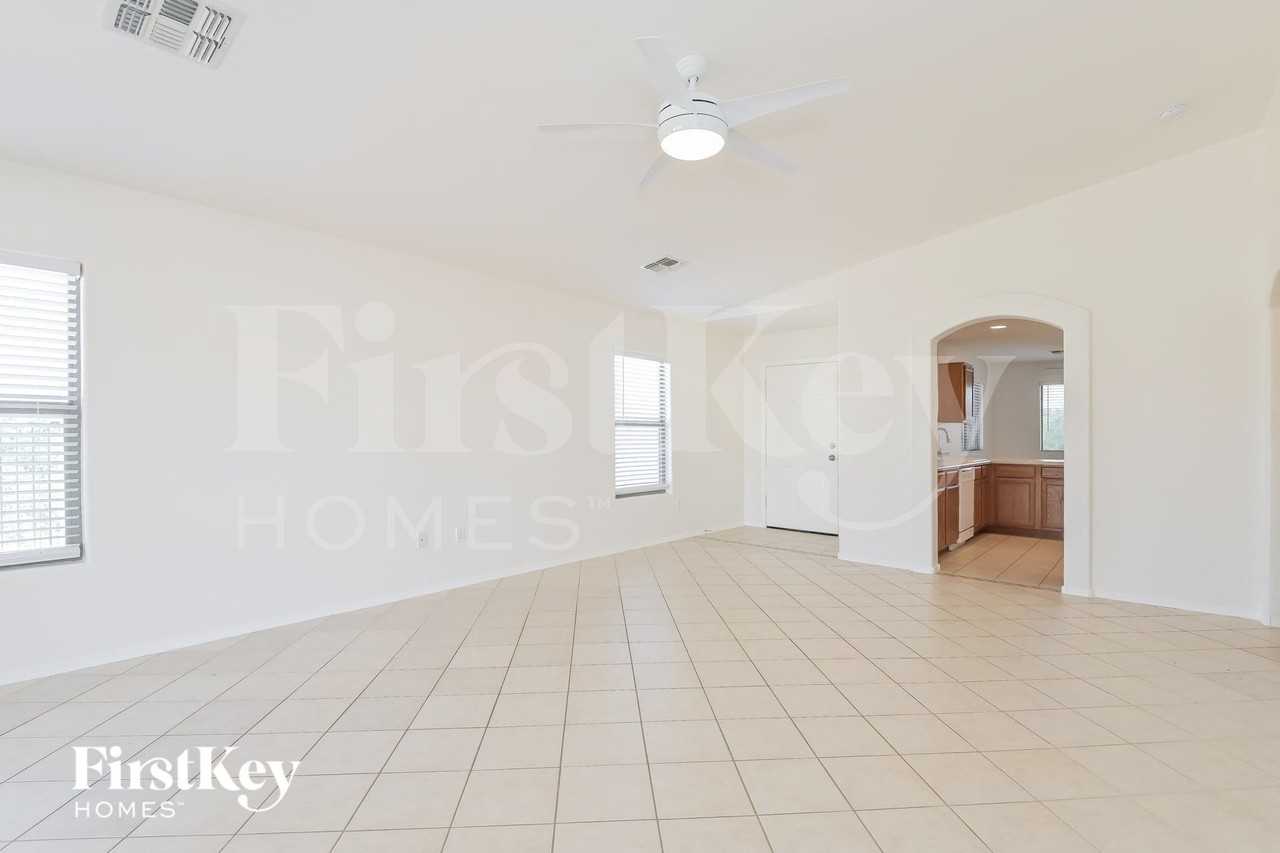 14267 E Placita Rociana - Photo 3 of 15