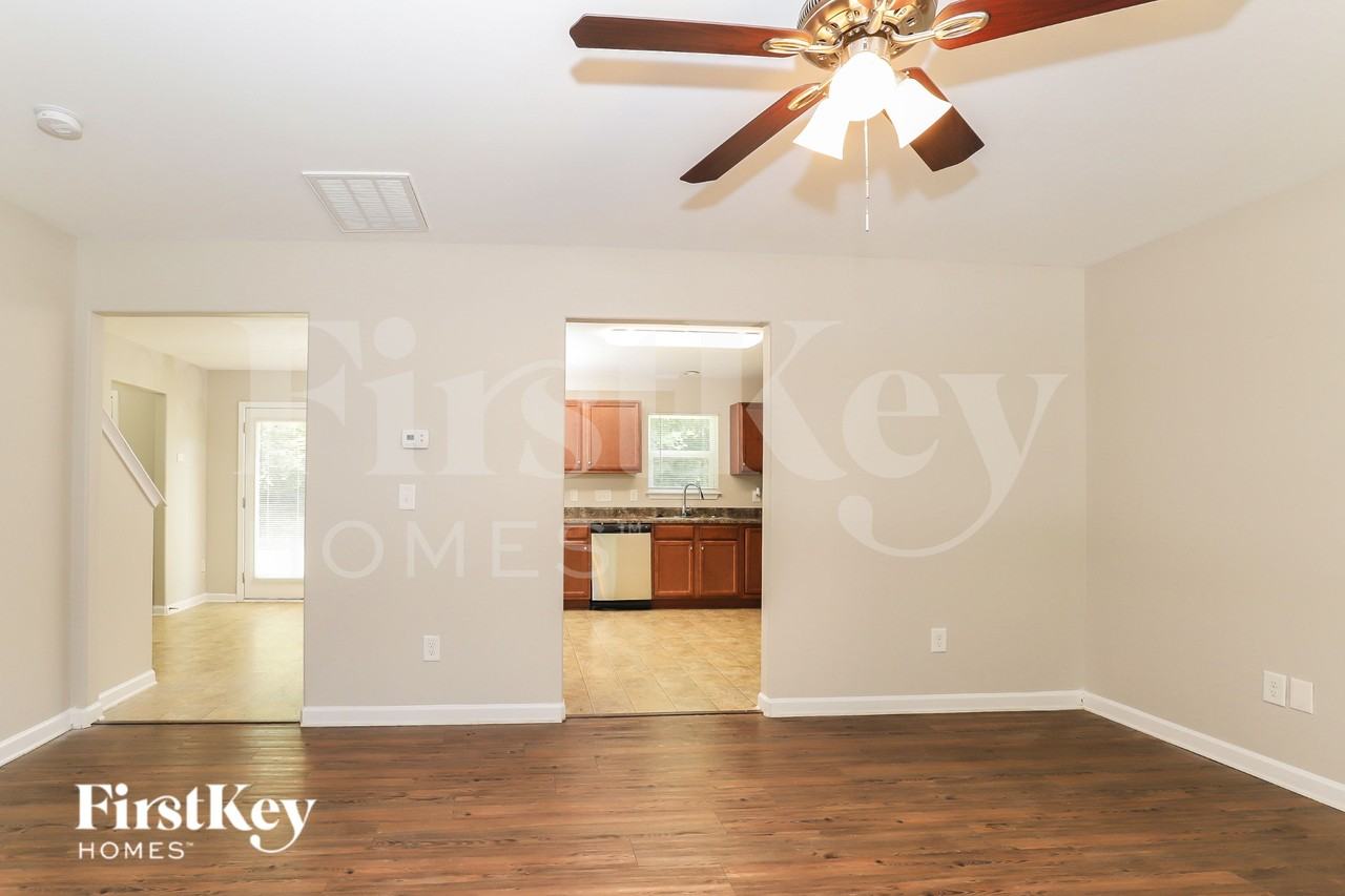 2322 Deerbrook Forest Ln - Photo 6 of 19