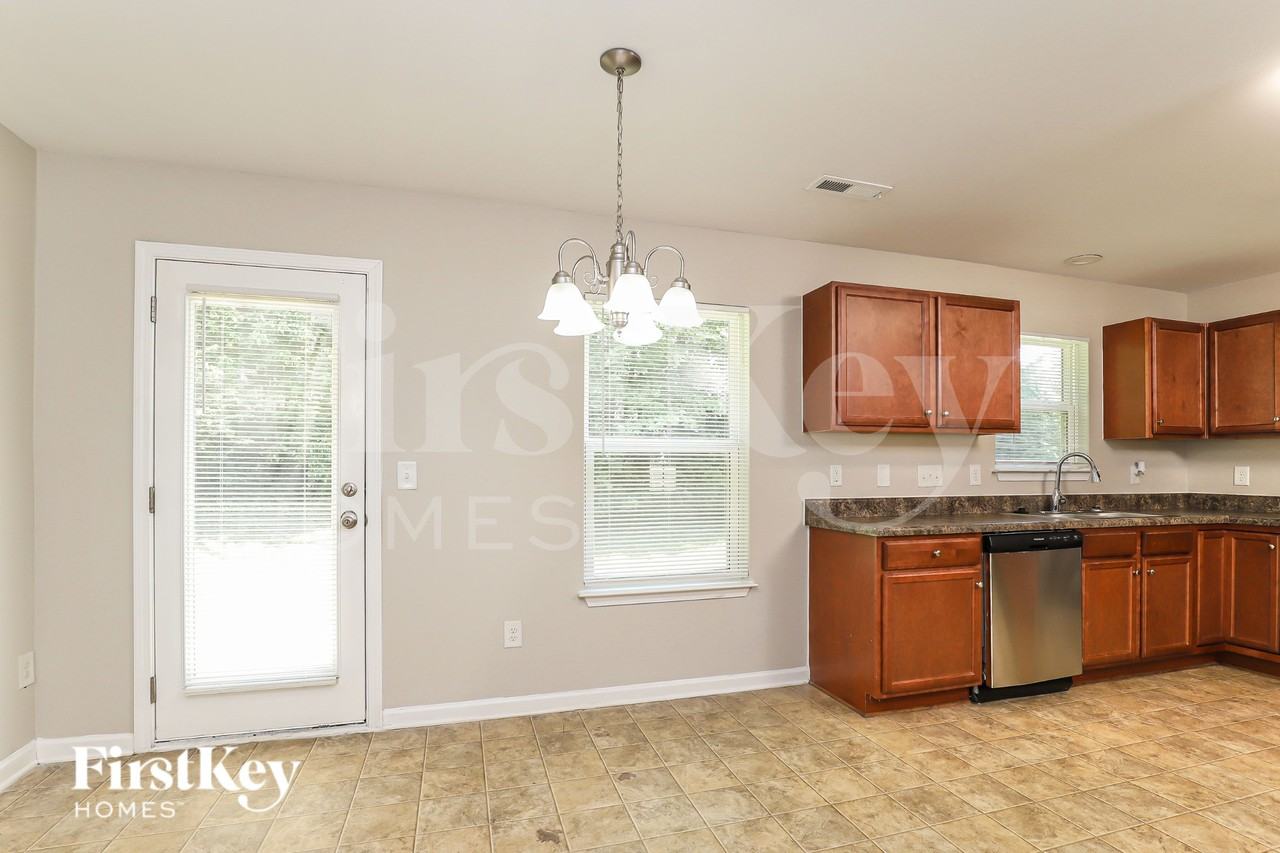 2322 Deerbrook Forest Ln - Photo 7 of 19