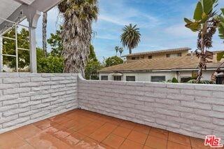 1508 Berkeley St #B - Photo 5 of 8