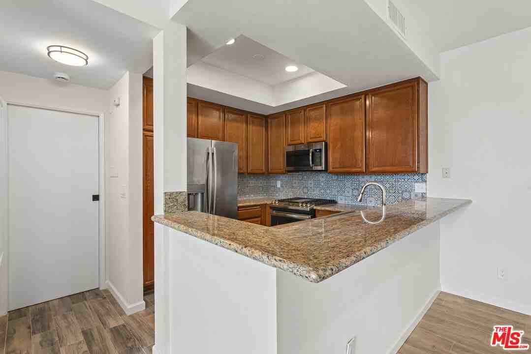 8707 Falmouth Ave #221 - Photo 5 of 8