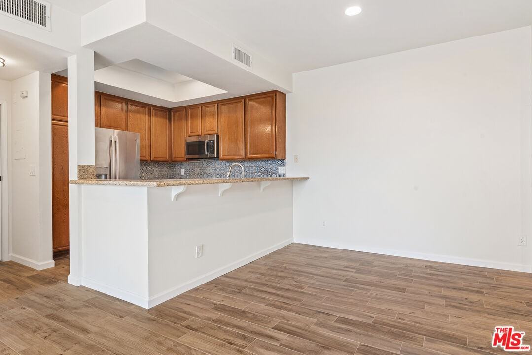 8707 Falmouth Ave #221 - Photo 7 of 8