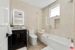 featured image of 1825 Pandora Ave #404
