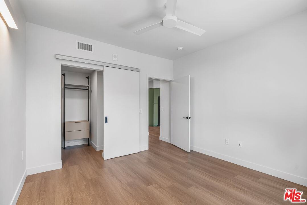 10601 Washington Blvd #703 - Photo 4 of 8