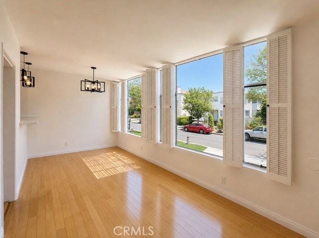 337 S Elm Dr #1 - Photo 5 of 8