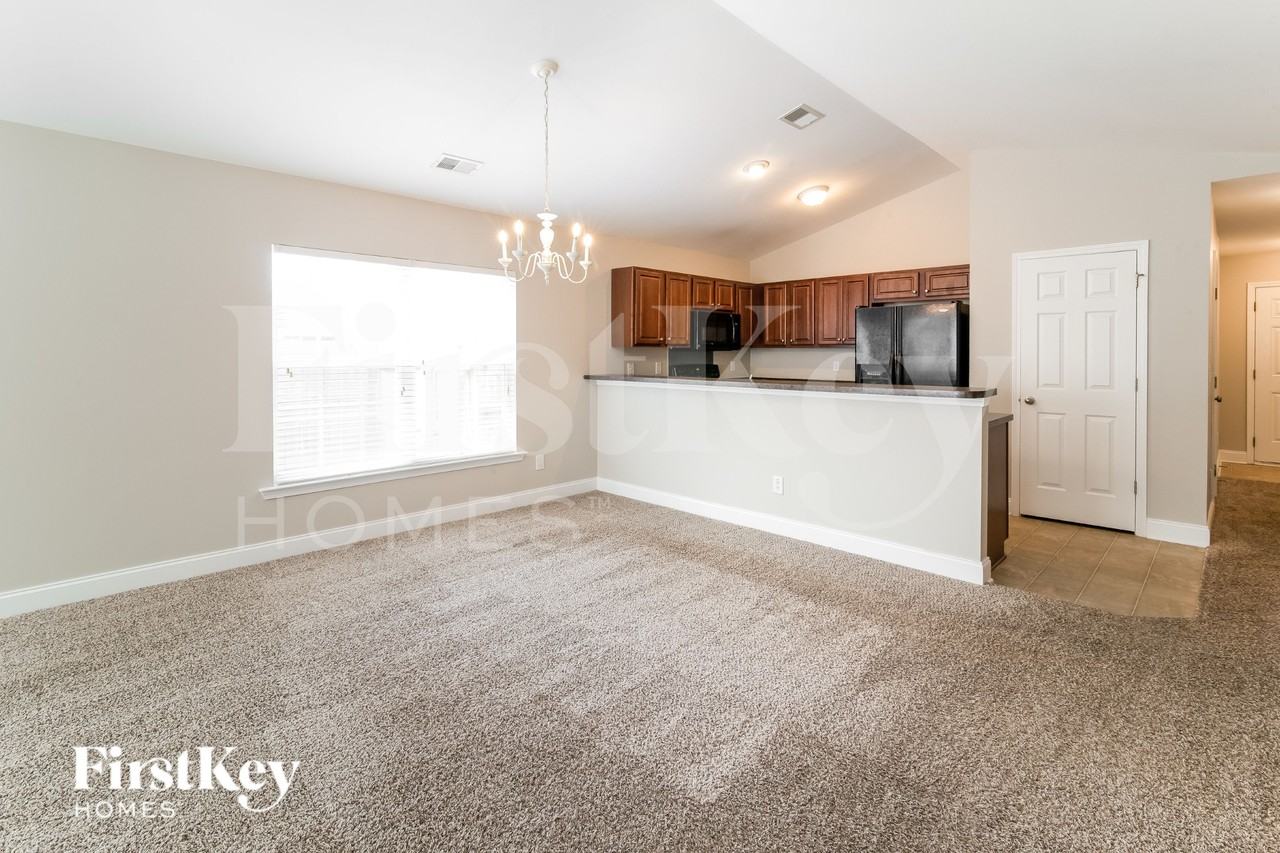 108 Farm Quarters Dr - Photo 6 of 16
