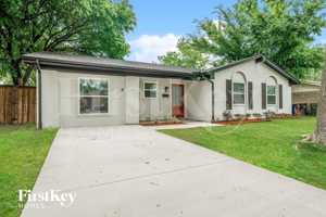 featured image of 1105 Quebec Dr