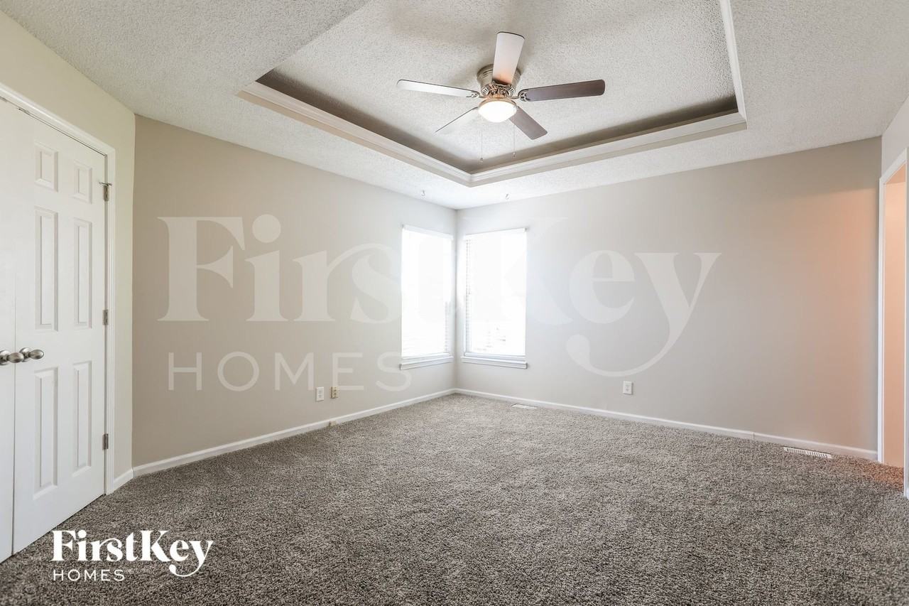 16306 Harris Ave - Photo 7 of 15