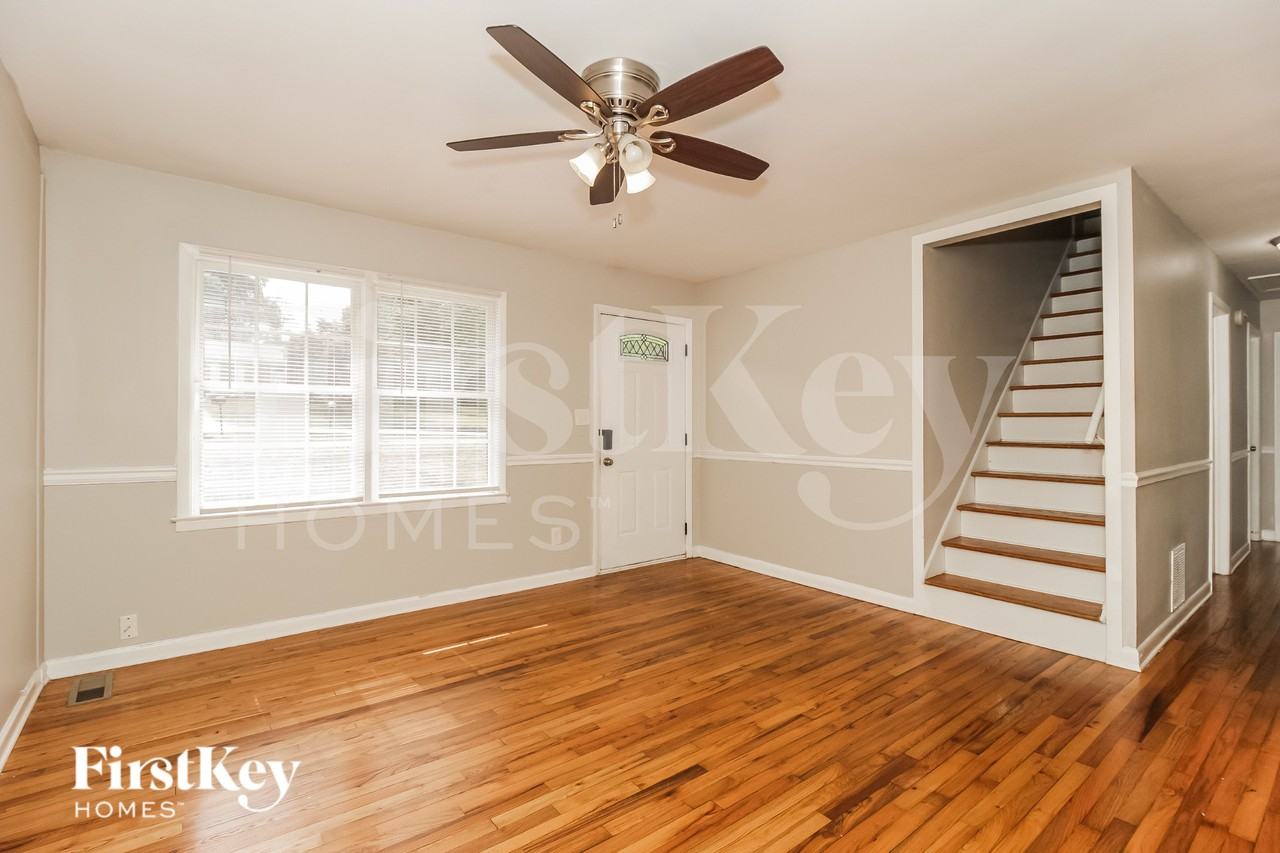 6818 Tralee Dr - Photo 2 of 16