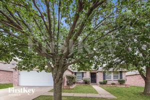 featured image of 3716 Mariner St