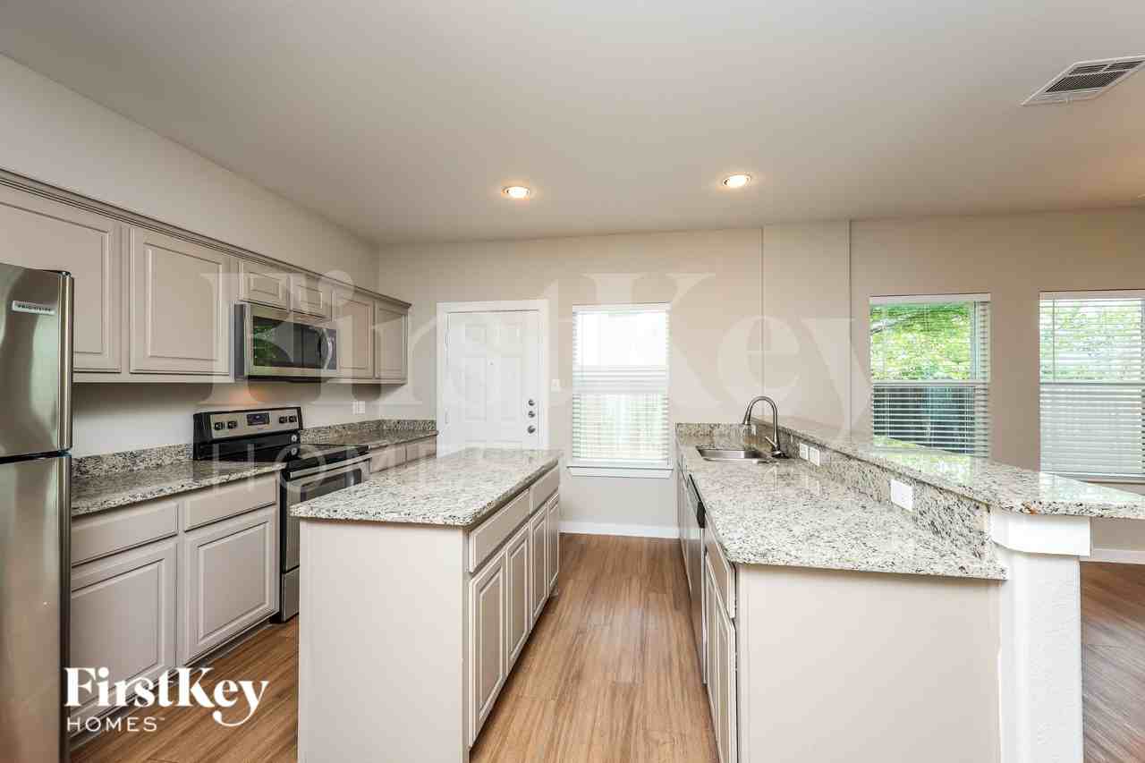 3651 Rising Sun Ln - Photo 6 of 16